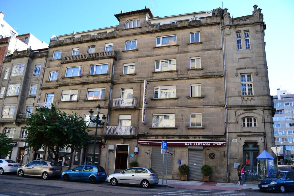 Pension Residencia Buenos Aires Vigo Exterior foto